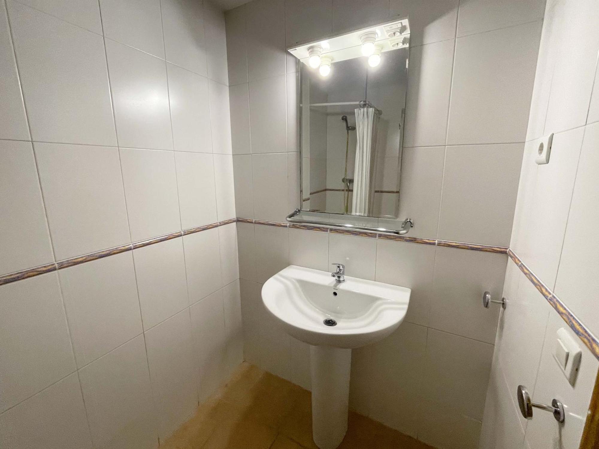 Apartamentos El Pilar Suites 3000 Zaragoza Bagian luar foto