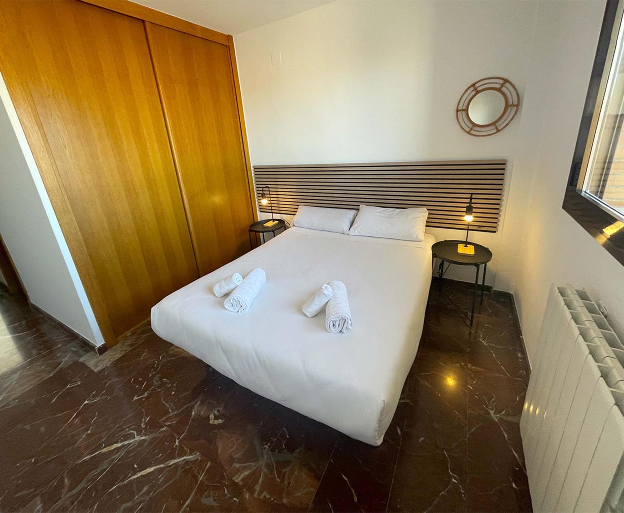 Apartamentos El Pilar Suites 3000 Zaragoza Bagian luar foto